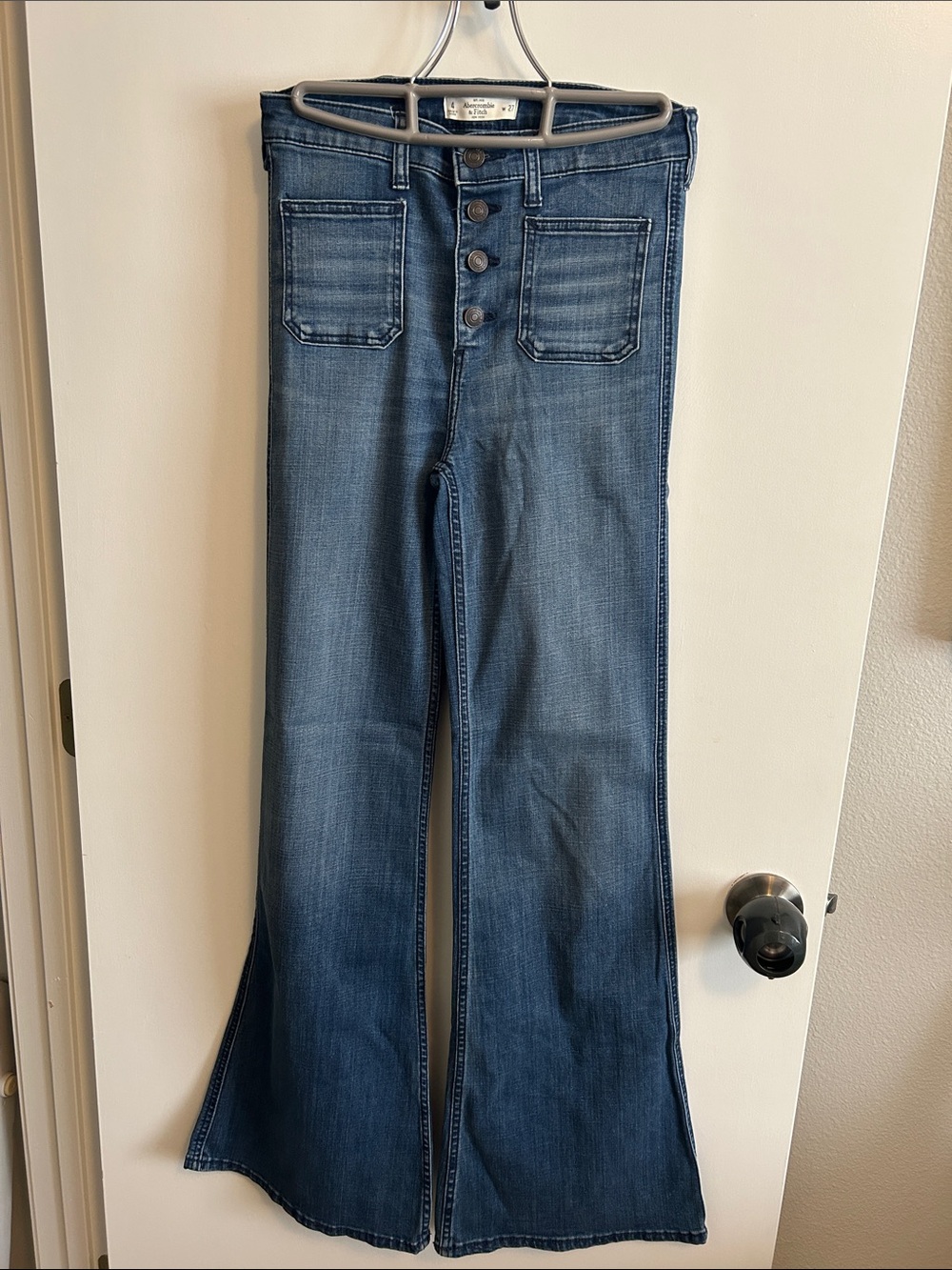 Abercrombie & Fitch High-Rise Wide Leg Women’s Jeans in Dark Blue